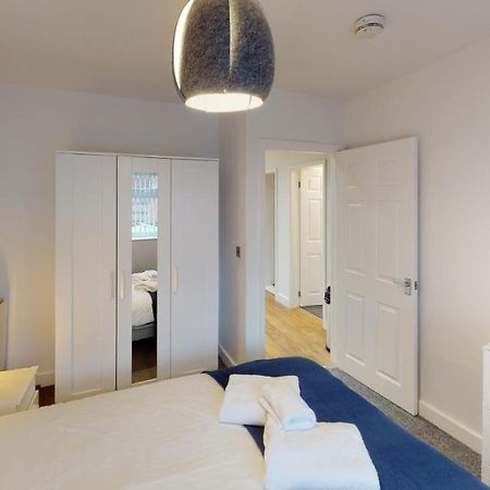 Apartment 332 Kingston upon Hull Exterior photo